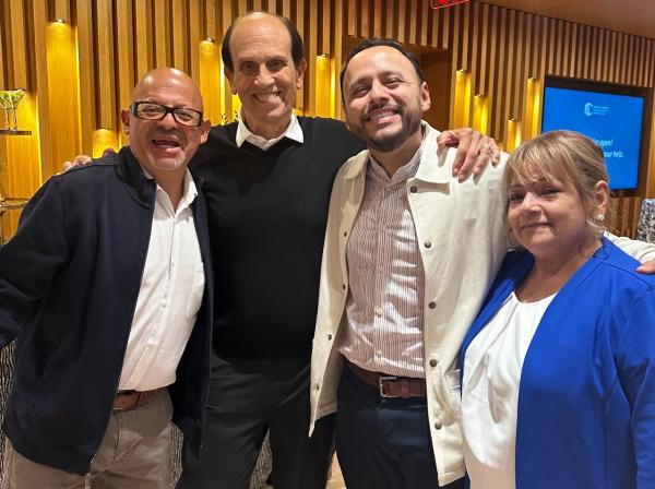 MM with Morris Vanegas MS 08 and family