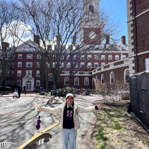 Harvard Dulce Gonzalez MS 22
