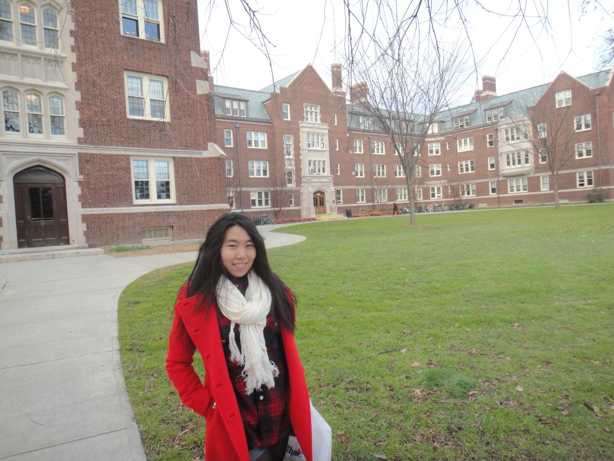 15 2012 30 Vassar3