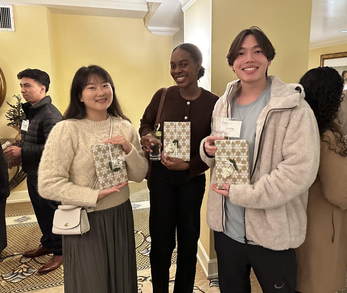 LA Holiday Dinner Haesung Jee MS 19 Mayowa Jolayemi MS 19 Justin Yeh MS 20