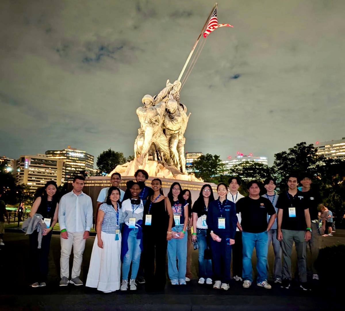 Monument Tour Iwo JimaMemorial