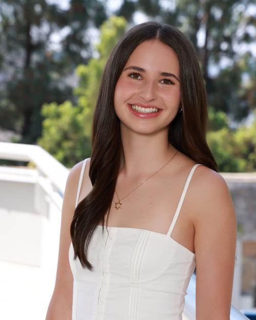 Gabrielle Kadouri Headshot